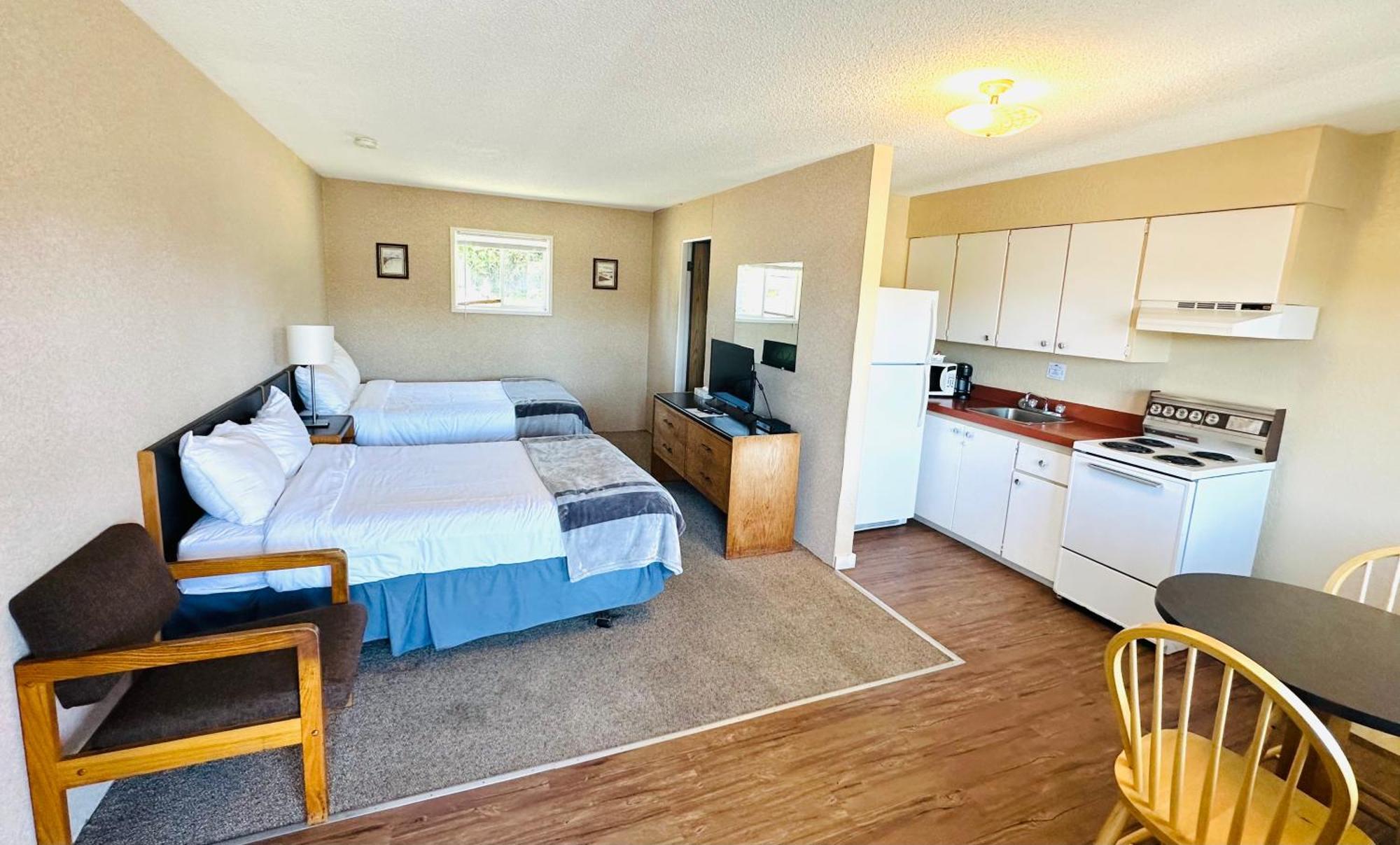 Island West Resort Ucluelet Zimmer foto